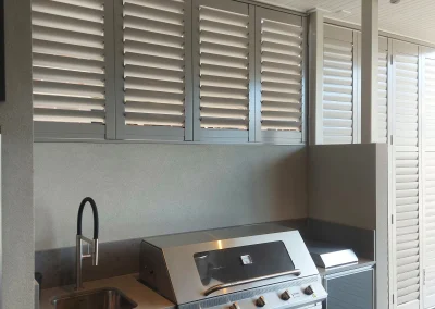 Aluminium shutters 90mm Hinged Configuration Colour Dune #5